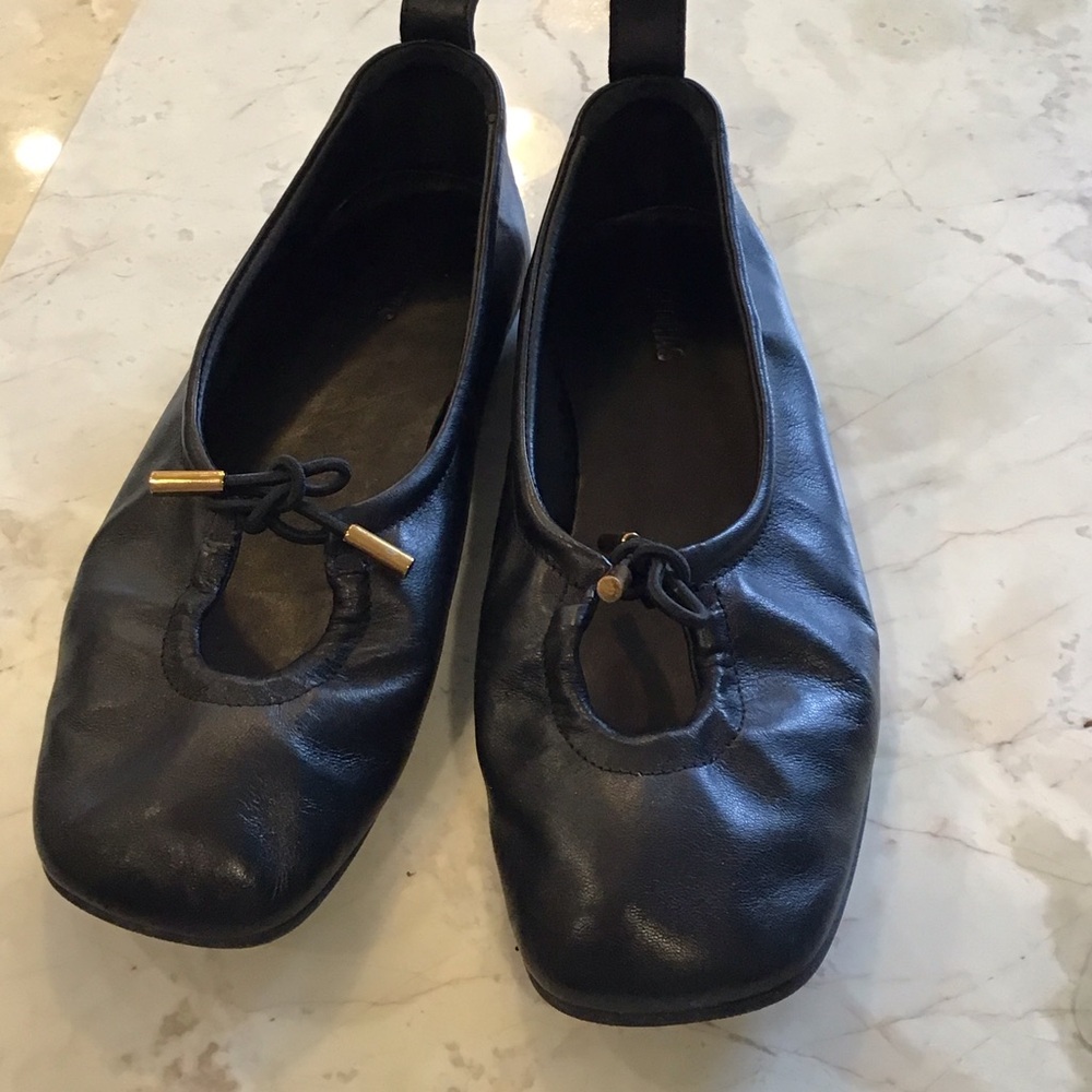 Alohas ballet flat size 8